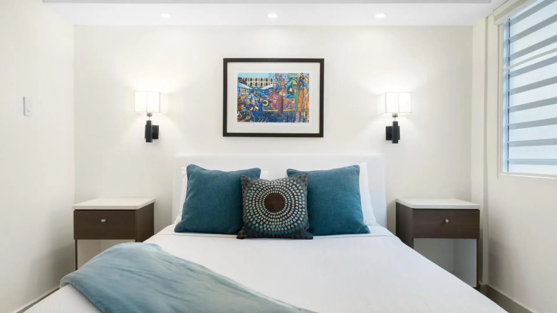 Prime Location At Condado Beach 2Br 1Ba - Apt 9 location